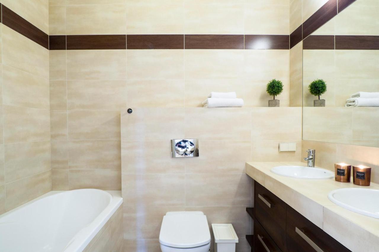 Prestige Apartment - Elegant & Quiet Stay 3 Rooms 90M2 - As Home Apartamenty Rynek 508 Wrocław Buitenkant foto